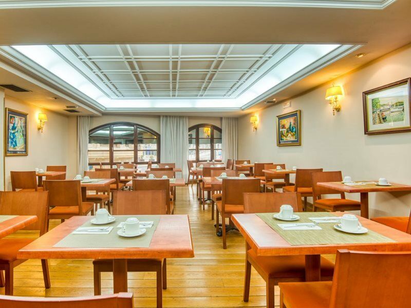 Sercotel Arenal Билбао Екстериор снимка